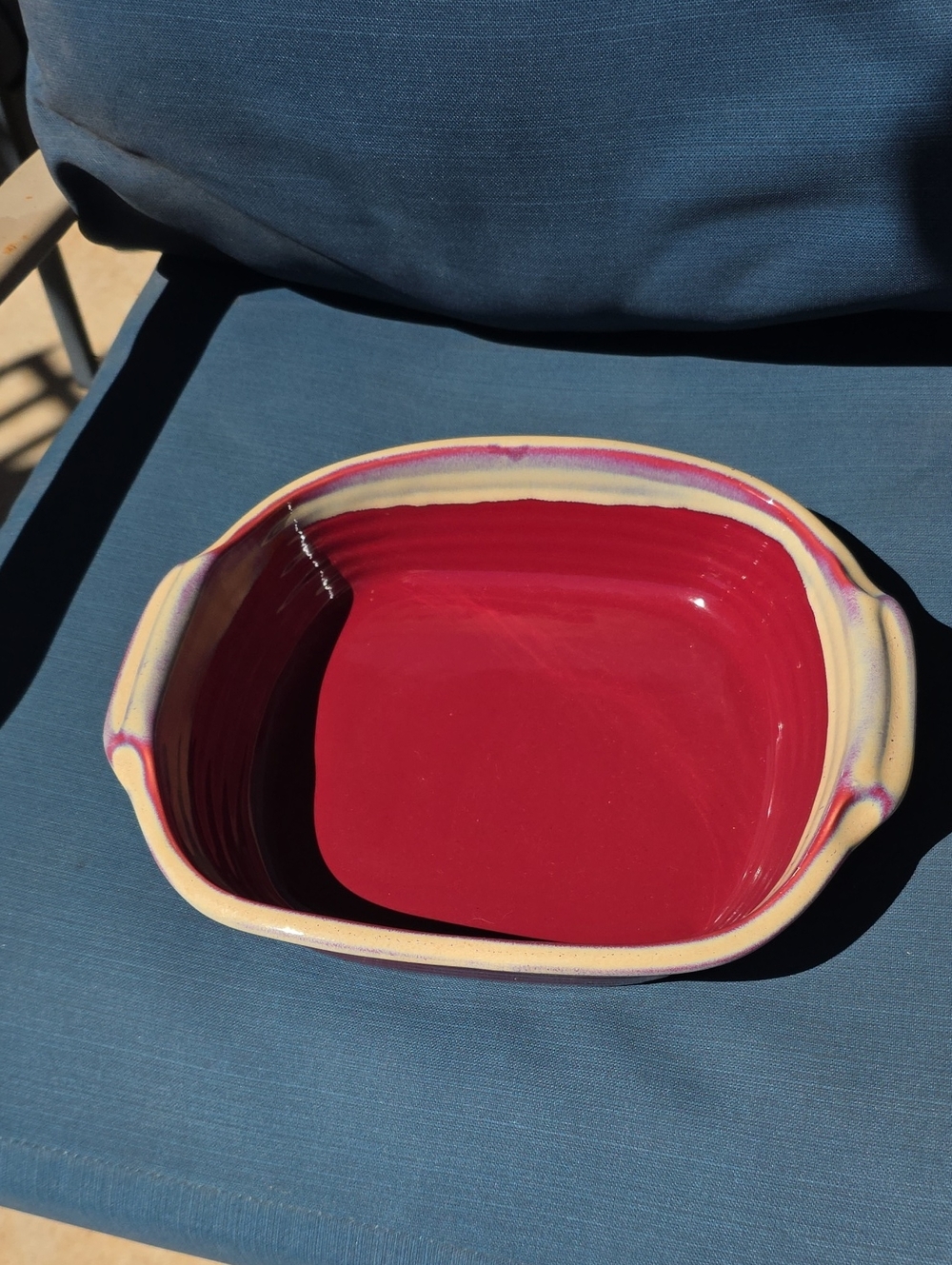 Tumbleweed Red Ceramic Baking Dish with Cream Rim Great Condition.